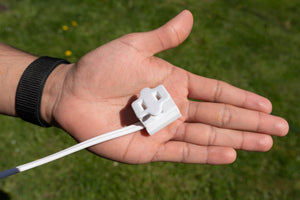 Female Plugs (Pack of 100)