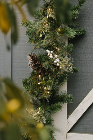 Deluxe Garland